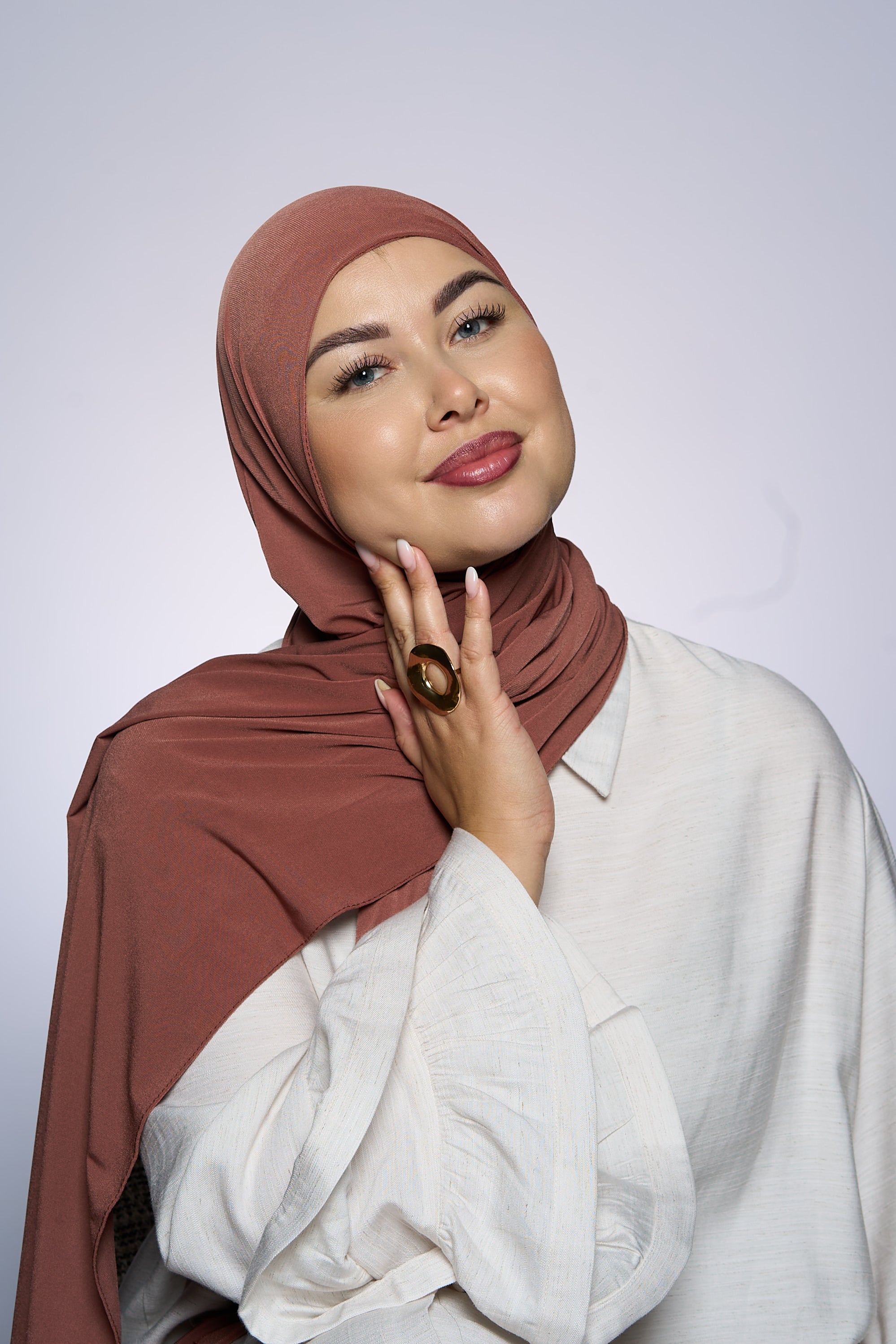 Premium Jersey Hijab Fin - Caramel Brown